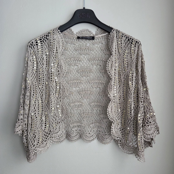 Jacques Vert Sweaters - NWOT Jacgues Vert Oyster Crochet Lace Shrug Bolero Sequins Cardigan XL Cropped